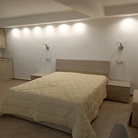 B&B Camere Porto Cesareo فندق مبيت وإفطار 3*