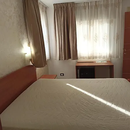 B&B Camere Porto Cesareo بورتو سيساريو