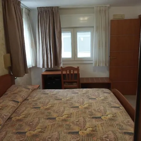 B&B Camere Porto Cesareo Bed and breakfast 3*
